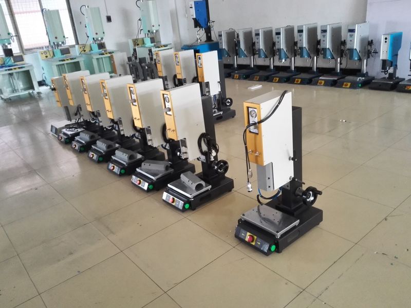 Hangzhou Qianrong Automation Equipment Co.,Ltd lini produksi pabrikan