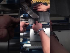 Mesin pemotong kue ultrasonik portabel frekuensi tinggi dengan pisau pengganti